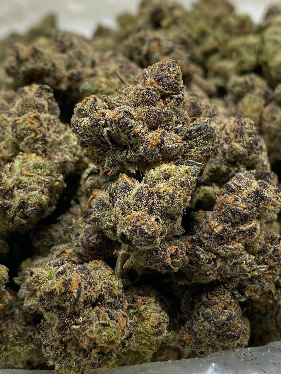 Peppermint Chill CBDV Flower